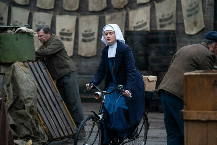 Season 10 Episode 7 Call the