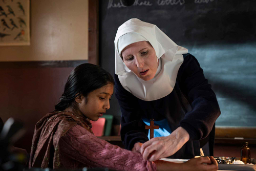 Call The Midwife Saison 10 Streaming Vostfr Call The Midwife Saison 2 Episode 9 Vf - miobscene